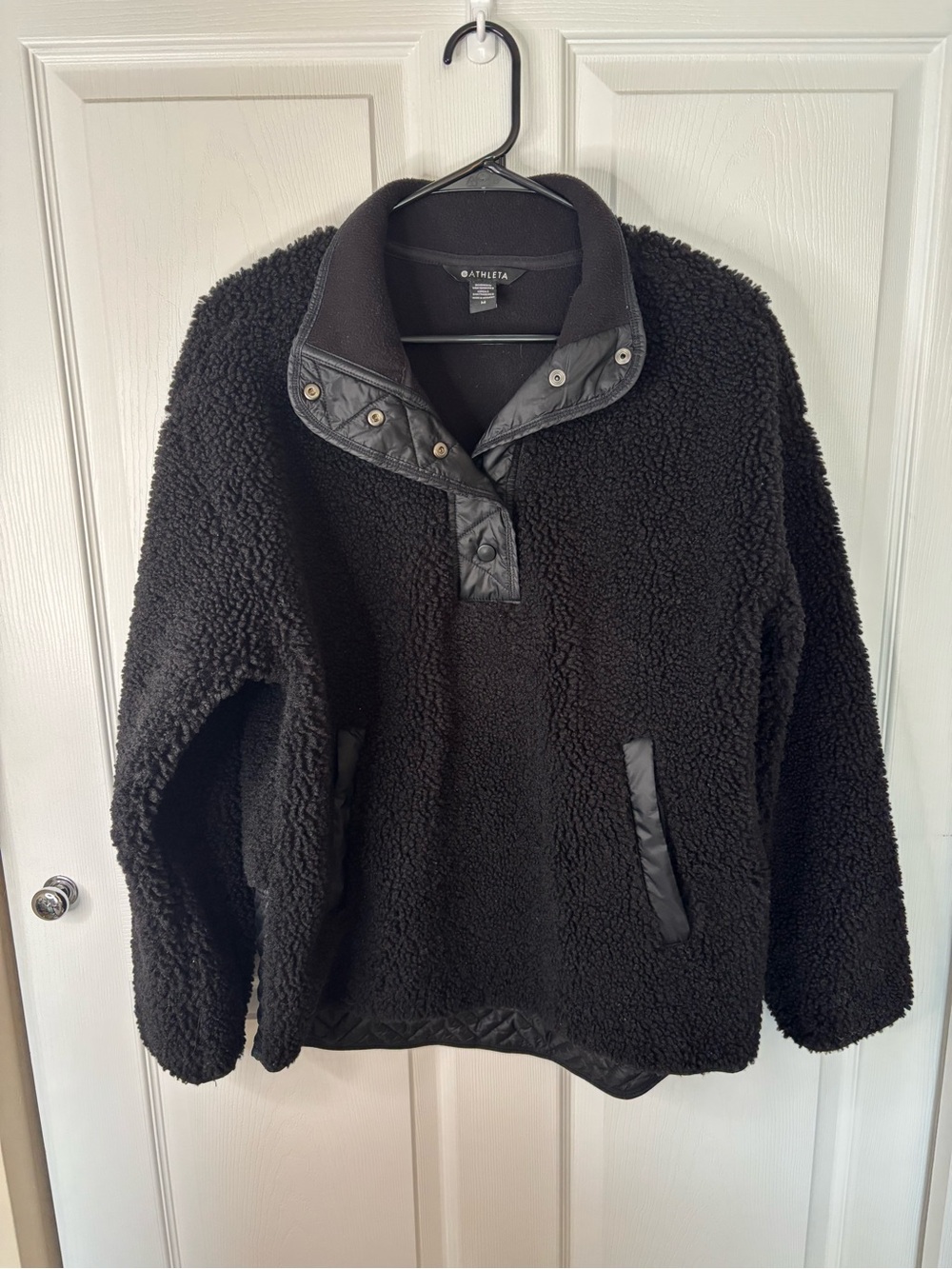 Black Athleta Sherpa Pullover